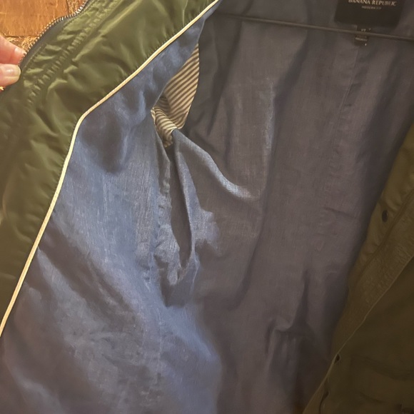 Banana Republic waxed green field jacket. Gently worn, belt not included. Sz XS - Picture 6 of 9